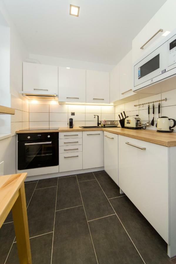 Res Apartman Эгер Экстерьер фото